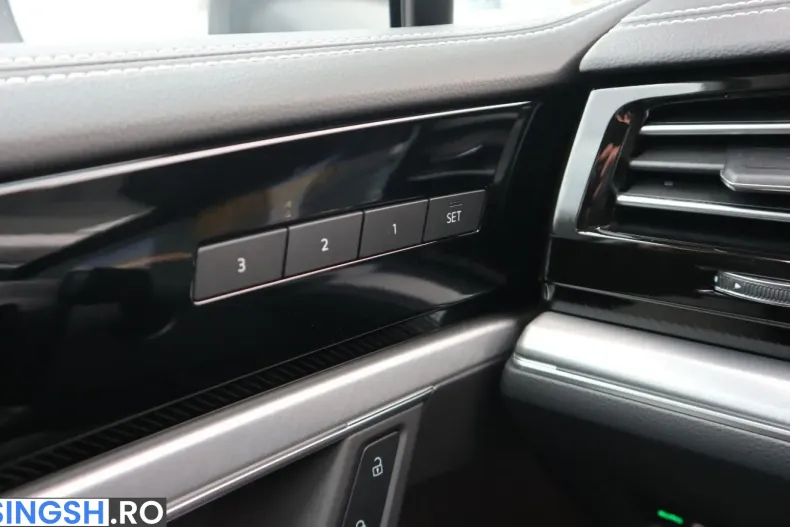 Volkswagen Touareg din 2024 cu 23.638 km - oferta VOL228964 - foto 25