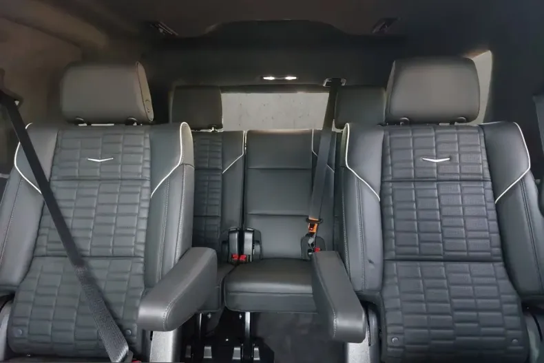 Cadillac Escalade din 2024 cu 15.000 km - oferta CAD228966 - foto 17