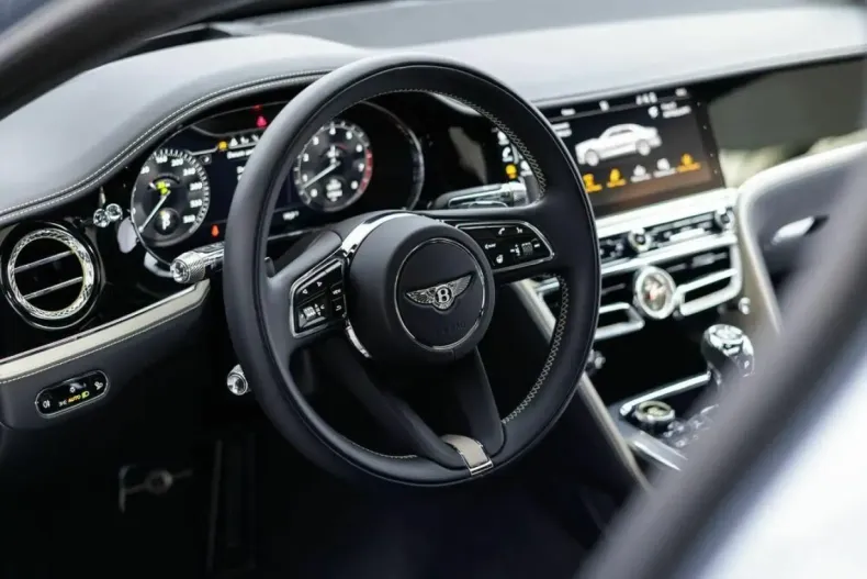 Bentley Flying Spur din 2023 cu 17.847 km - oferta BEN228970 - foto 12