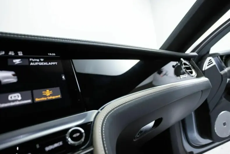 Bentley Flying Spur din 2023 cu 17.847 km - oferta BEN228970 - foto 17