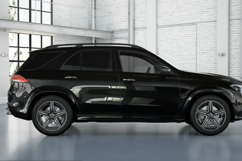 Mercedes-Benz GLE 450 (Clasa GLE) din 2025 cu 33.000 km - oferta MER228972 - foto 4
