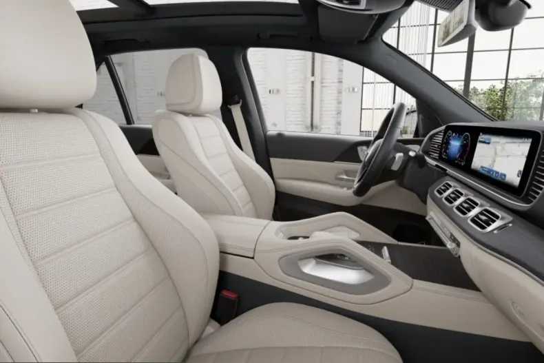 Mercedes-Benz GLE 450 (Clasa GLE) din 2025 cu 33.000 km - oferta MER228972 - foto 9