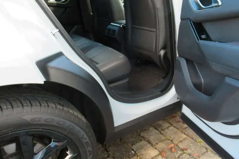Land Rover Range Rover Velar din 2025 cu 38.000 km - oferta LAN228973 - foto 14