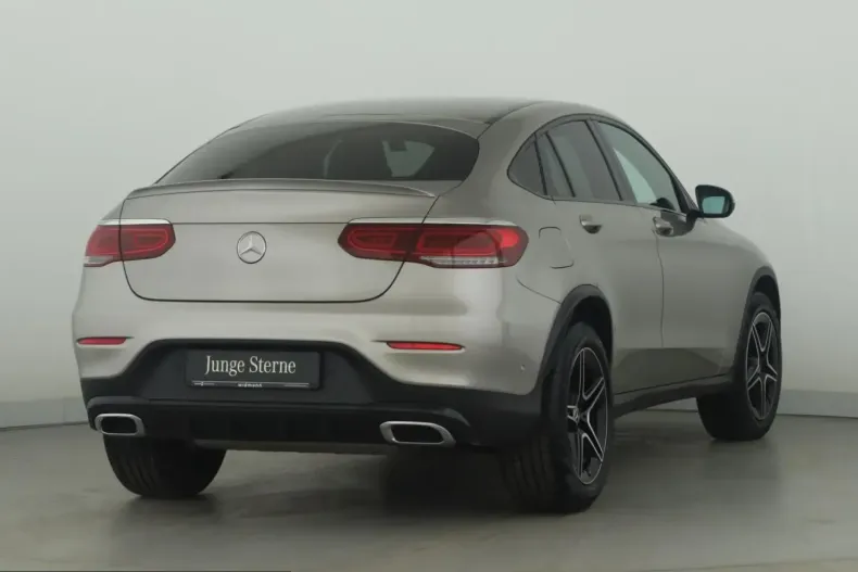 Mercedes-Benz GLC 300 (Clasa GLC) din 2022 cu 19.994 km - oferta MER228983 - foto 2