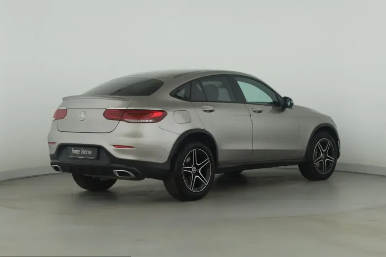 Mercedes-Benz GLC 300 (Clasa GLC) din 2022 cu 19.994 km - oferta MER228983 - foto 6
