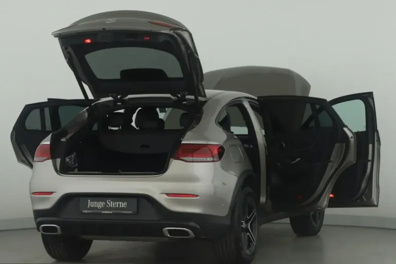Mercedes-Benz GLC 300 (Clasa GLC) din 2022 cu 19.994 km - oferta MER228983 - foto 9
