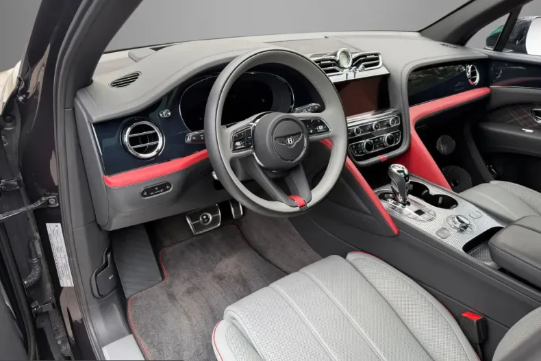 Bentley Bentayga din 2025 cu 12.000 km - oferta BEN228990 - foto 11