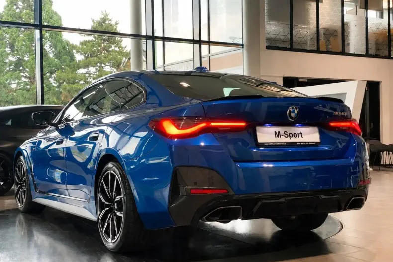 BMW M440 (Seria 4) din 2023 cu 29.457 km - oferta BMW228992 - foto 3