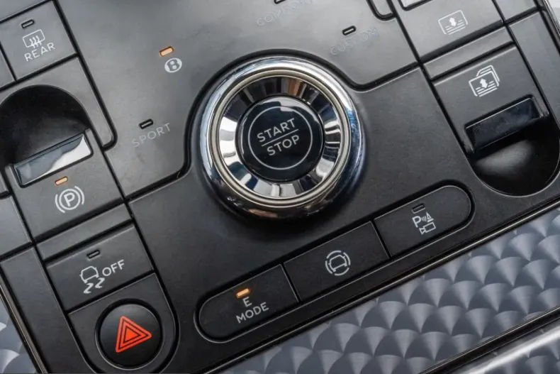 Bentley Flying Spur din 2025 cu 5.200 km - oferta BEN228993 - foto 21