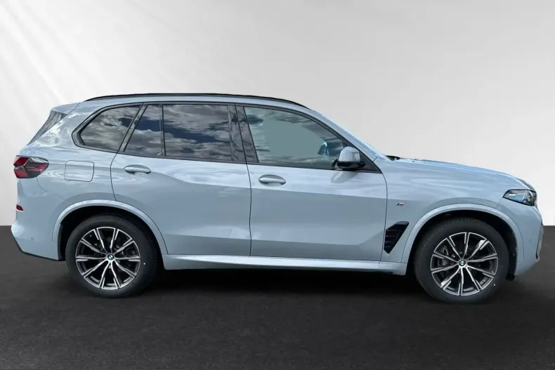 BMW X5 (Seria X) din 2025 cu 22.600 km - oferta BMW228994 - foto 2