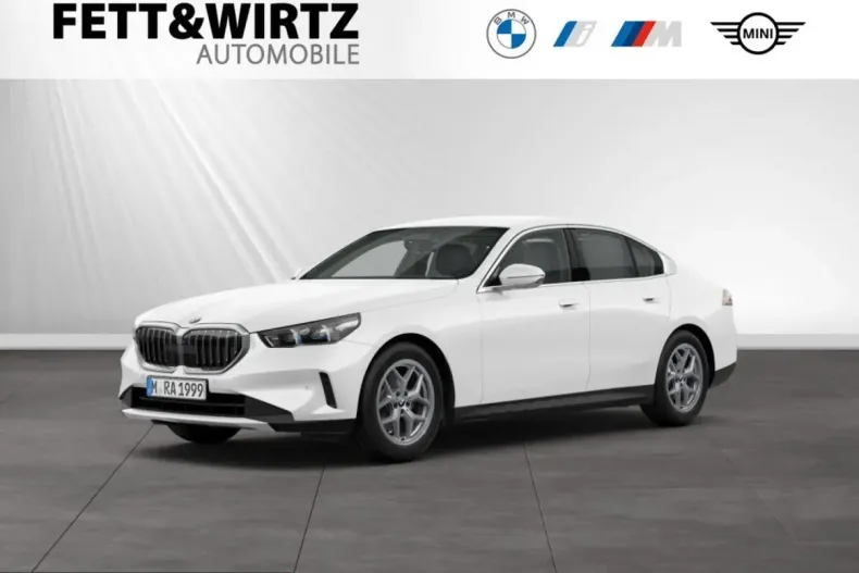BMW 520 (Seria 5) din 2025 cu 7.400 km - oferta BMW228997 - foto 1
