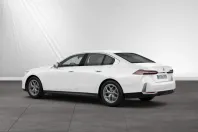 BMW 520 (Seria 5) din 2025 cu 7.400 km - oferta BMW228997 - foto 7