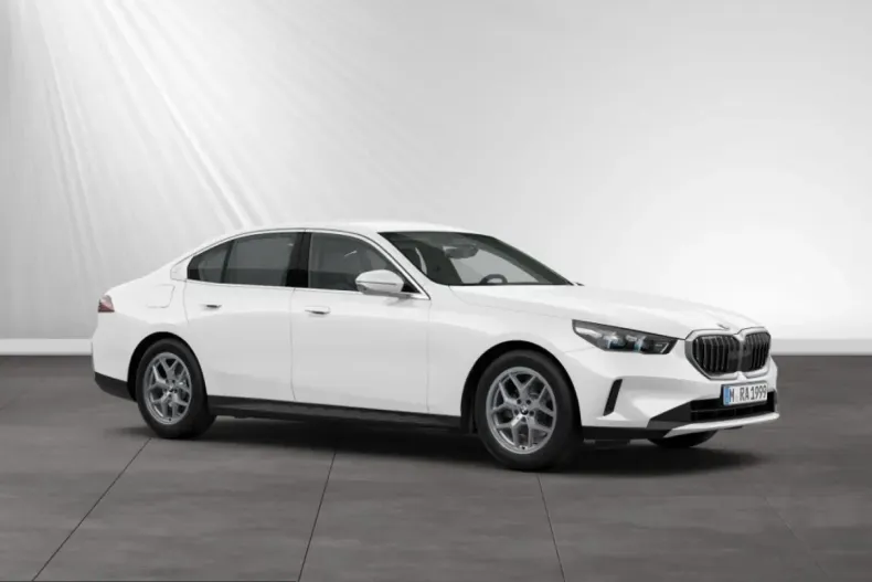 BMW 520 (Seria 5) din 2025 cu 7.400 km - oferta BMW228997 - foto 11
