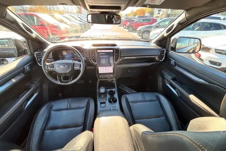 Ford Ranger din 2024 cu 44.750 km - oferta FOR228998 - foto 9