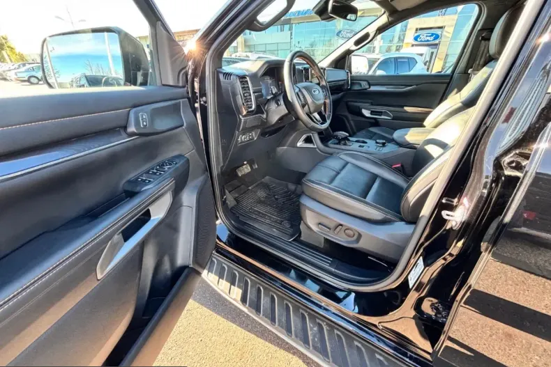 Ford Ranger din 2024 cu 44.750 km - oferta FOR228998 - foto 10