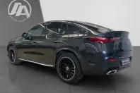 Mercedes-Benz GLC 300 (Clasa GLC) din 2025 cu 29.728 km - oferta MER228999 - foto 2