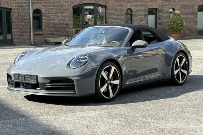 Porsche 992 din 2025 cu 11.400 km - oferta POR229001 - foto 13
