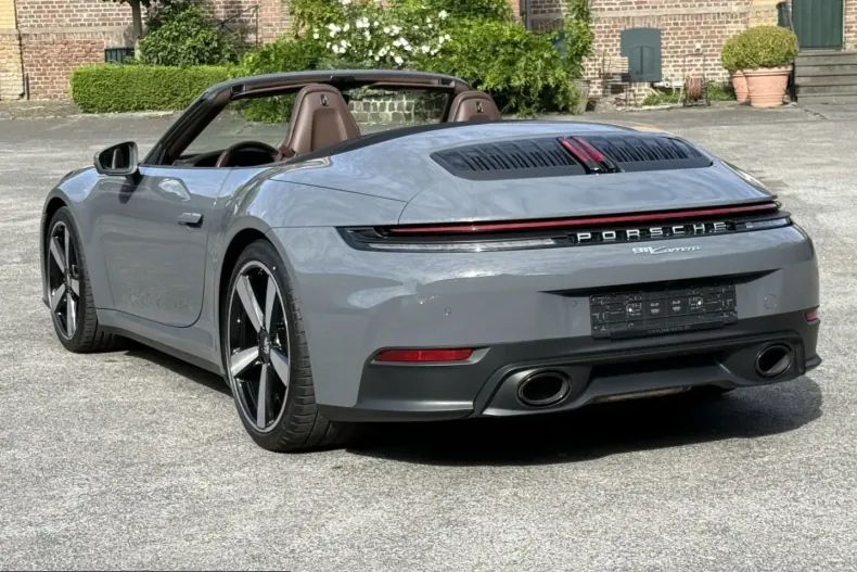 Porsche 992 din 2025 cu 11.400 km - oferta POR229001 - foto 25
