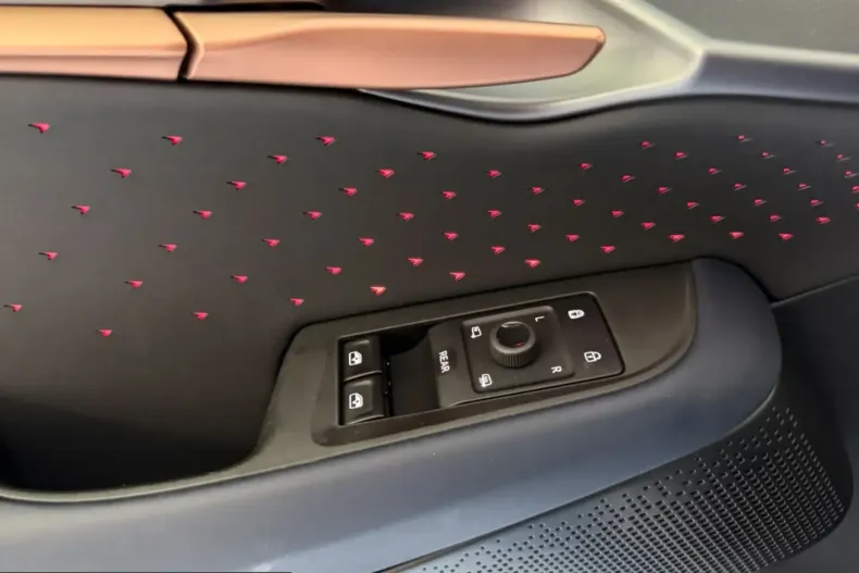 Cupra Tavascan din 2024 cu 14.500 km - oferta CUP229003 - foto 12