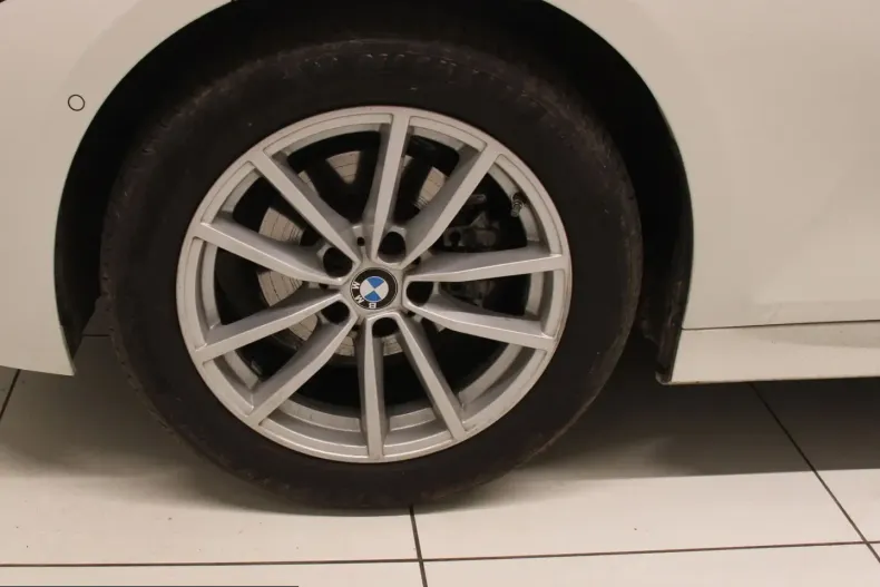 BMW 318 din 2025 cu 19.200 km - oferta BMW229009 - foto 20