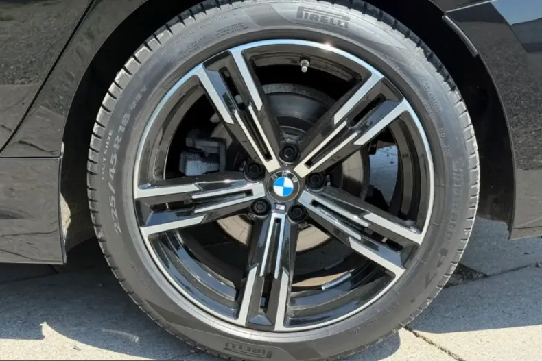BMW 320 (Seria 3) din 2025 cu 25.785 km - oferta BMW229011 - foto 5