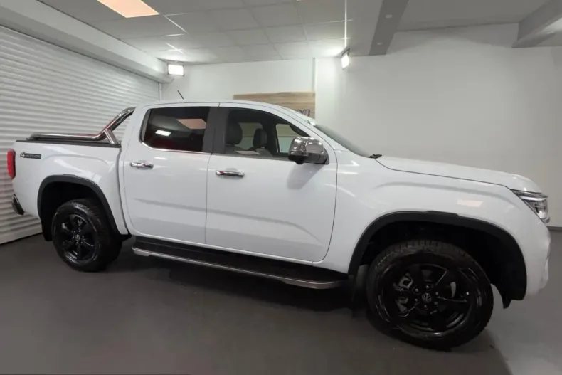 Volkswagen Amarok din 2024 cu 27.000 km - oferta VOL229012 - foto 4