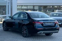 Mercedes-Benz E 300 (Clasa E) din 2022 cu 66.090 km - oferta MER229016 - foto 4