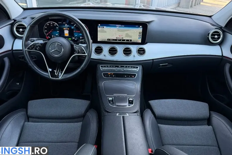 Mercedes-Benz E 300 (Clasa E) din 2022 cu 66.090 km - oferta MER229016 - foto 11