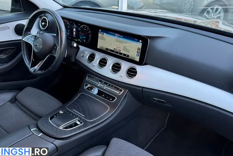 Mercedes-Benz E 300 (Clasa E) din 2022 cu 66.090 km - oferta MER229016 - foto 12