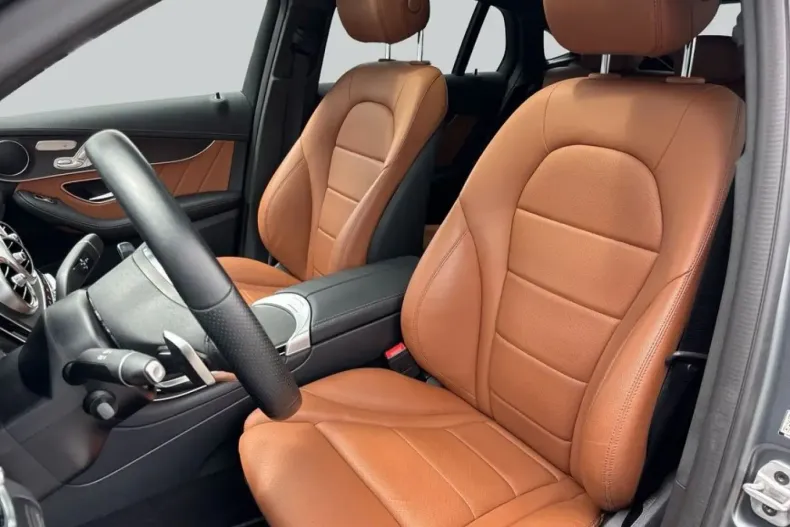 Mercedes-Benz GLC 400 (Clasa GLC) din 2022 cu 49.782 km - oferta MER229020 - foto 10