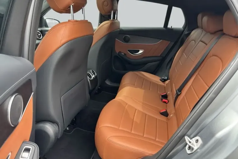 Mercedes-Benz GLC 400 (Clasa GLC) din 2022 cu 49.782 km - oferta MER229020 - foto 11