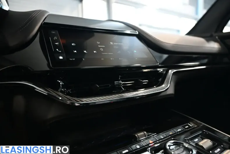 Aston Martin DBX din 2025 cu 12.750 km - oferta AST229023 - foto 44