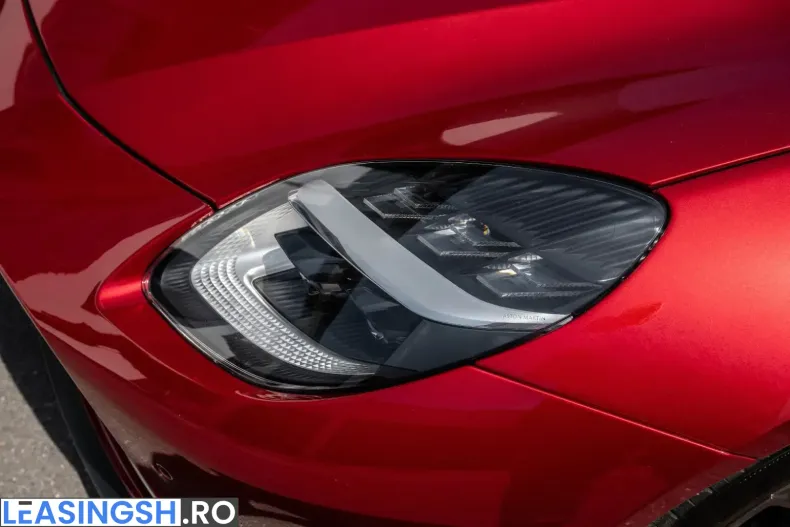 Aston Martin Vanquish din 2024 cu 11.000 km - oferta AST229025 - foto 25