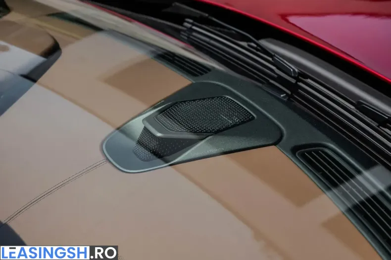 Aston Martin Vanquish din 2024 cu 11.000 km - oferta AST229025 - foto 46