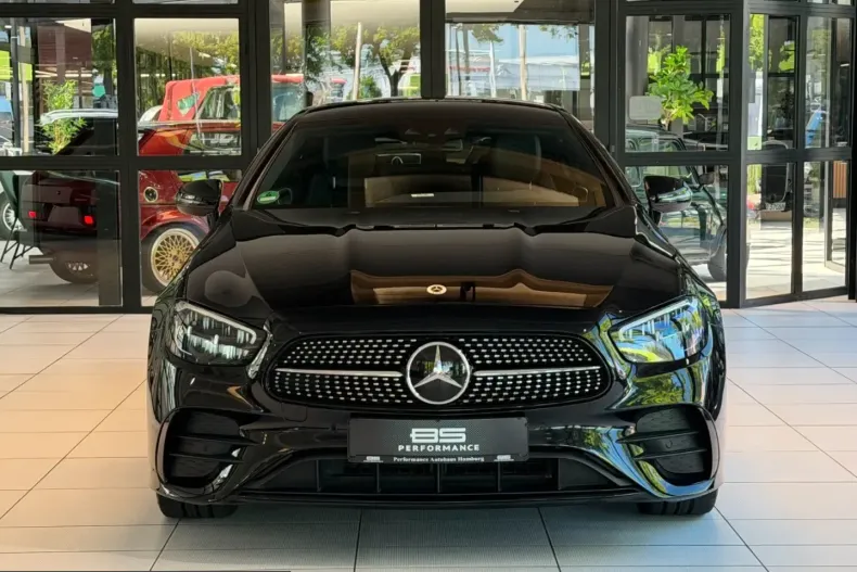 Mercedes-Benz E 400 (Clasa E) din 2023 cu 69.000 km - oferta MER229029 - foto 2
