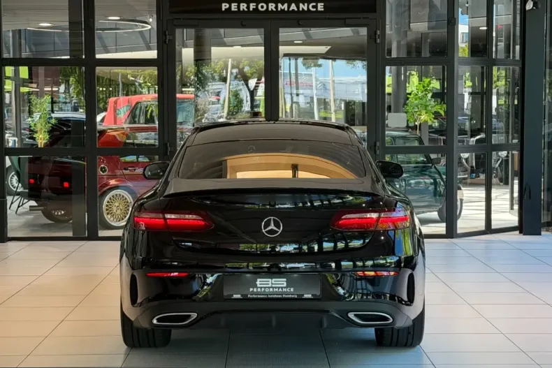 Mercedes-Benz E 400 (Clasa E) din 2023 cu 69.000 km - oferta MER229029 - foto 7