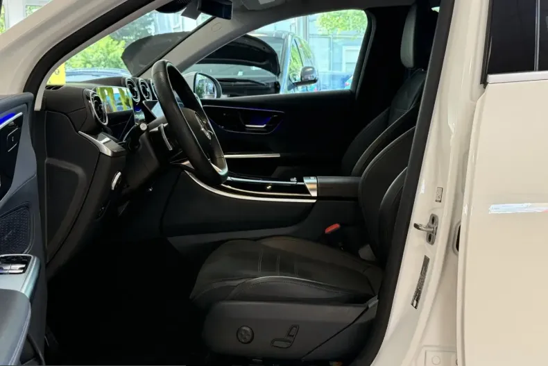 Mercedes-Benz GLC 220 (Clasa GLC) din 2025 cu 29.578 km - oferta MER229043 - foto 8