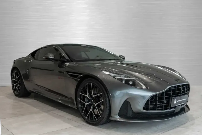Aston Martin DB12 din 2025 cu 6.000 km - oferta AST229045 - foto 1
