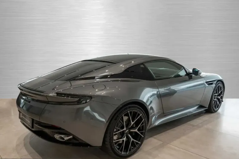 Aston Martin DB12 din 2025 cu 6.000 km - oferta AST229045 - foto 15