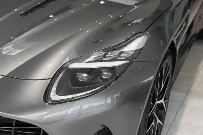 Aston Martin DB12 din 2025 cu 6.000 km - oferta AST229045 - foto 21