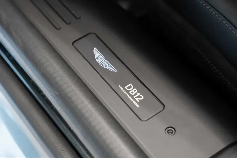 Aston Martin DB12 din 2025 cu 6.000 km - oferta AST229045 - foto 28