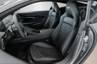 Aston Martin DB12 din 2025 cu 6.000 km - oferta AST229045 - foto 33