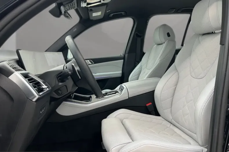 BMW X5 (Seria X) din 2025 cu 7.693 km - oferta BMW229047 - foto 9
