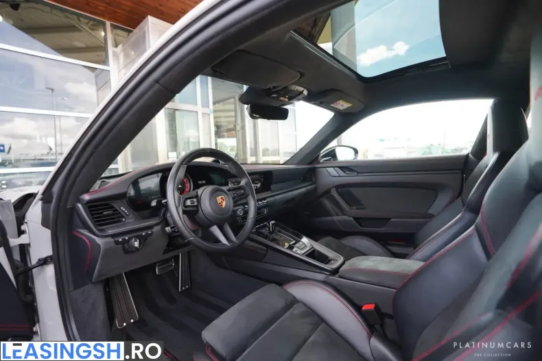 Porsche 911 din 2024 cu 22.000 km - oferta POR229053 - foto 12