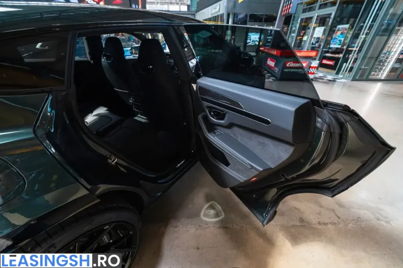 Lamborghini Urus din 2025 cu 1.650 km - oferta LAM229055 - foto 17