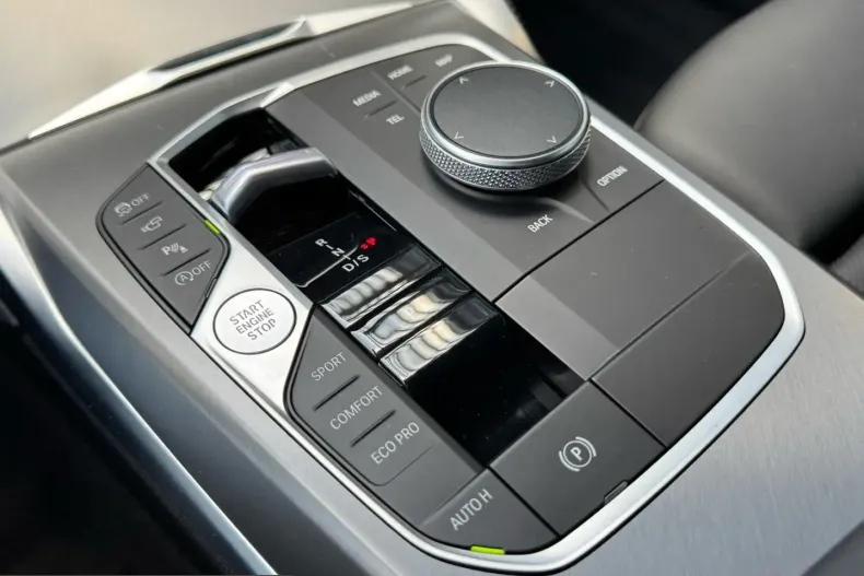 BMW M240i (Seria 2) din 2025 cu 19.155 km - oferta BMW229057 - foto 17