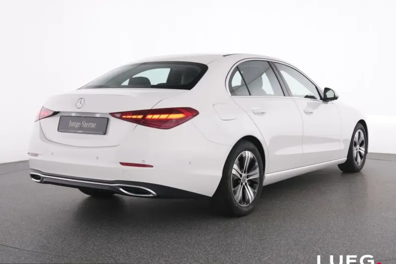 Mercedes-Benz C 200 (Clasa C) din 2024 cu 18.793 km - oferta MER229059 - foto 2