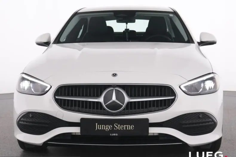 Mercedes-Benz C 200 (Clasa C) din 2024 cu 18.793 km - oferta MER229059 - foto 14