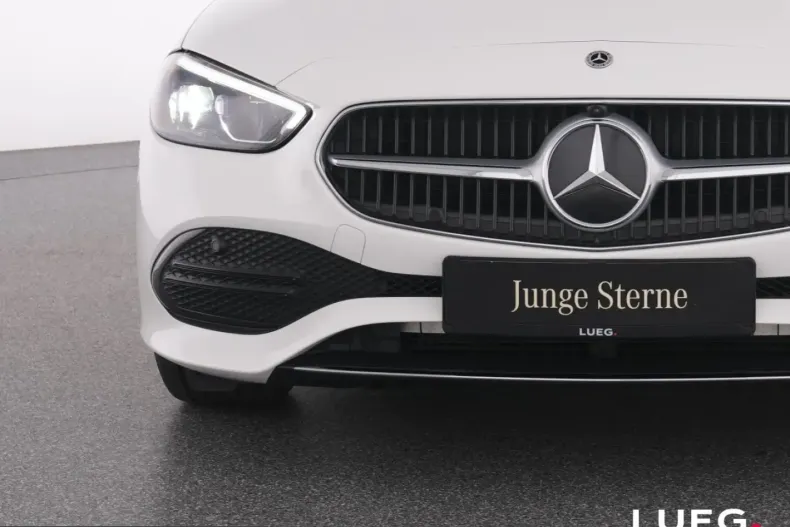 Mercedes-Benz C 200 (Clasa C) din 2024 cu 18.793 km - oferta MER229059 - foto 16