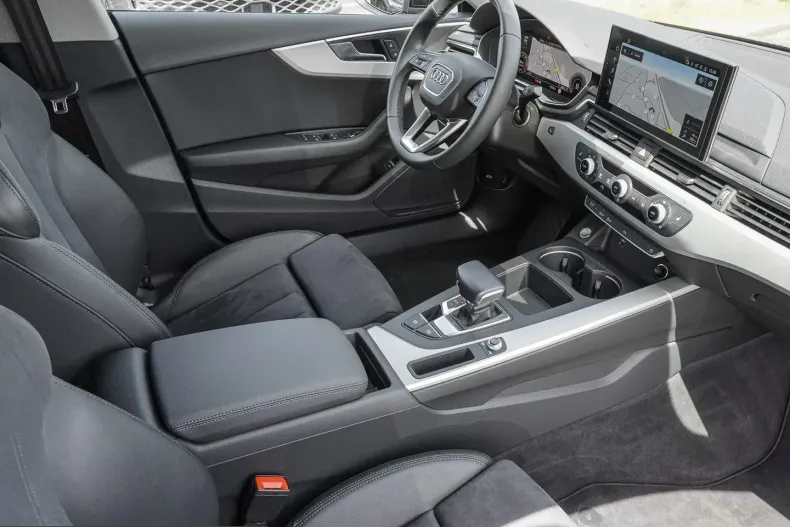 Audi A5 din 2023 cu 49.712 km - oferta AUD229062 - foto 7